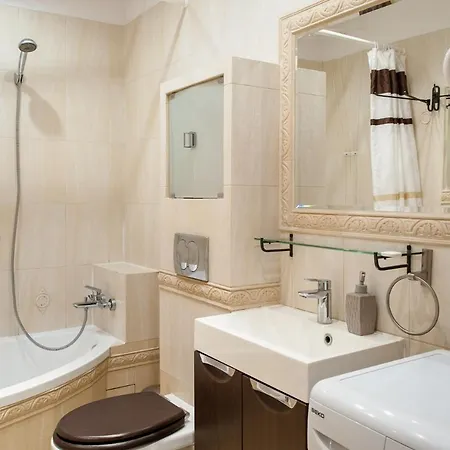 Fantastic By The Sea Set Up With Apartament Gdańsk