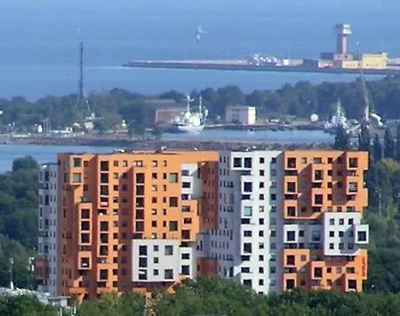 Fantastic By The Sea Set Up With Гданьск